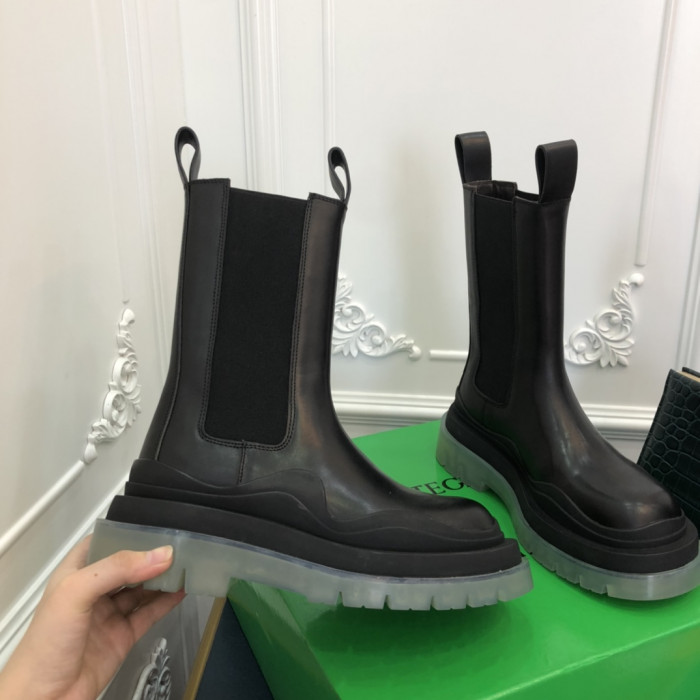 botteg*Ve*ne*ta boots women + men