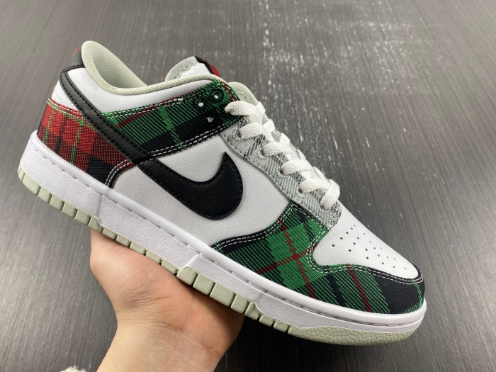 Nike Dunk Low Tartan Plaid DV0827-100