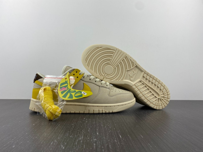 Nike Dunk Low LX Banana - DR5487-100