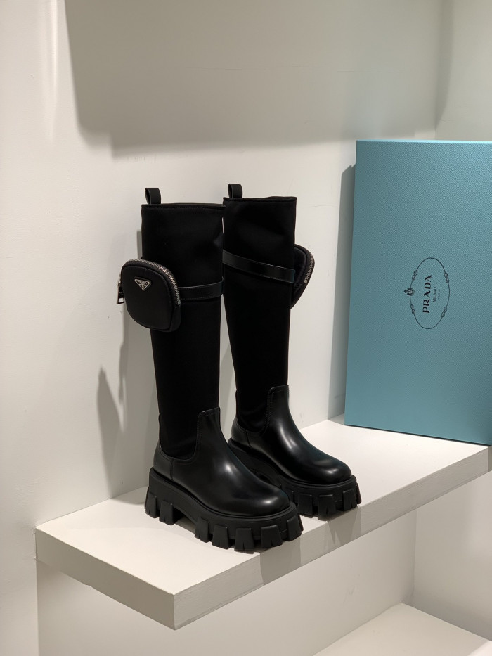 Pra*a 2020ss boots
