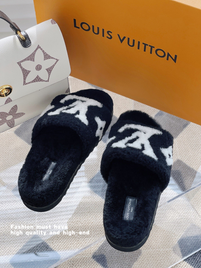LO1_VTS SANDALS