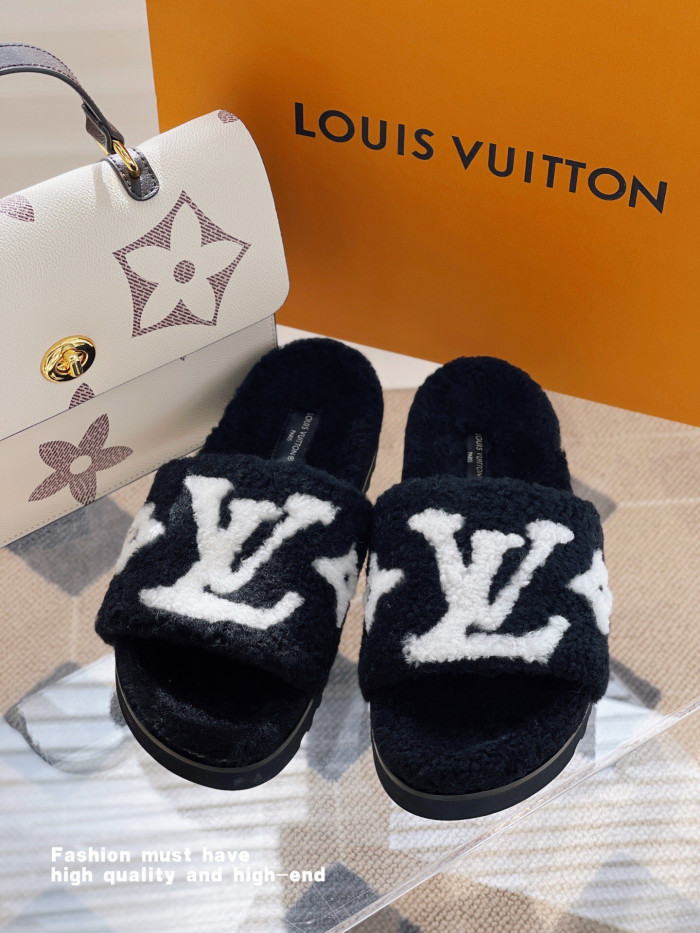 LO1_VTS SANDALS