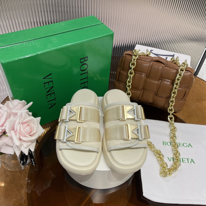 botteg*Ve*ne*ta heels