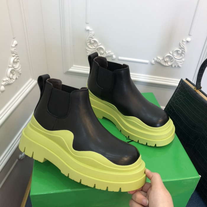 botteg*Ve*ne*ta boots women + men