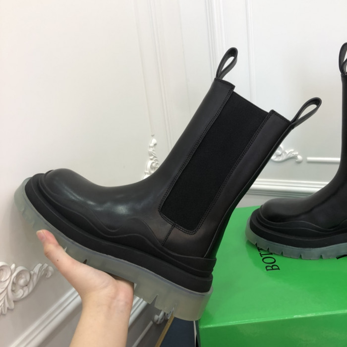 botteg*Ve*ne*ta boots women + men