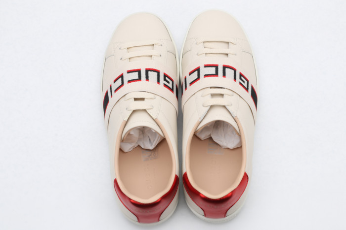 G*u*i  platform sneaker