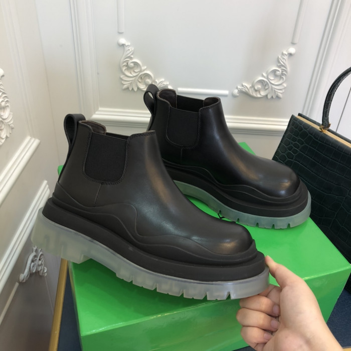 botteg*Ve*ne*ta boots women + men
