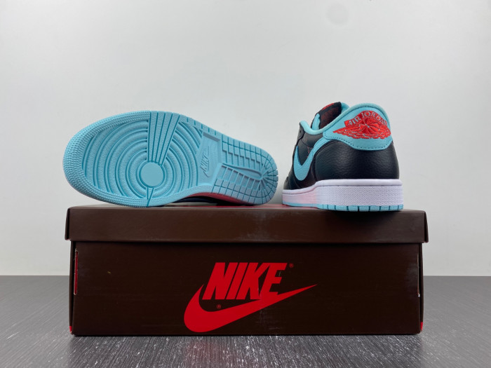 Travis Scott x Air Jordan 1 DM7866 701
