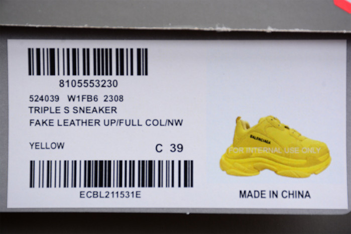 BLCG SNEAKER TRIPLE.S.