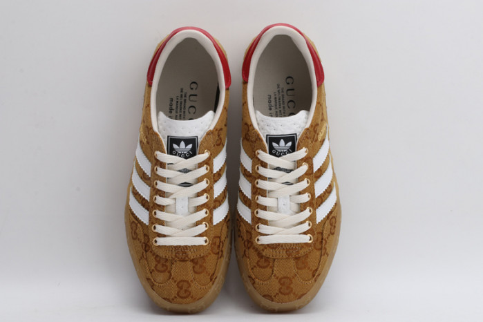 G*u*i sneaker