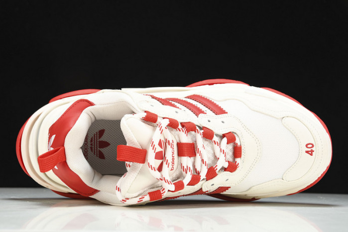 BLCG SNEAKER TRIPLE.S.