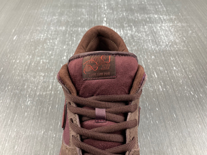 Nike SB Dunk Low Valentine