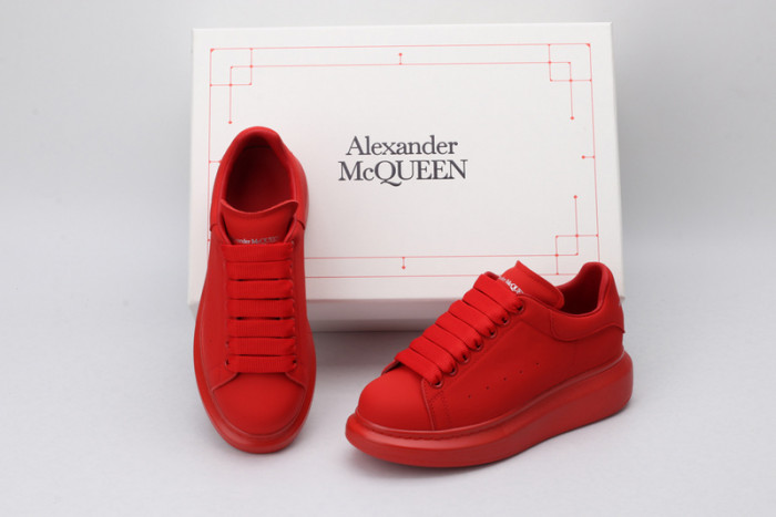 ALEXANDER MCQUEEN OVERSIZED