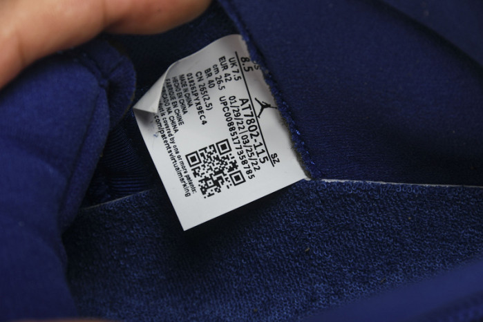 Air Jordan 11 Retro Low 