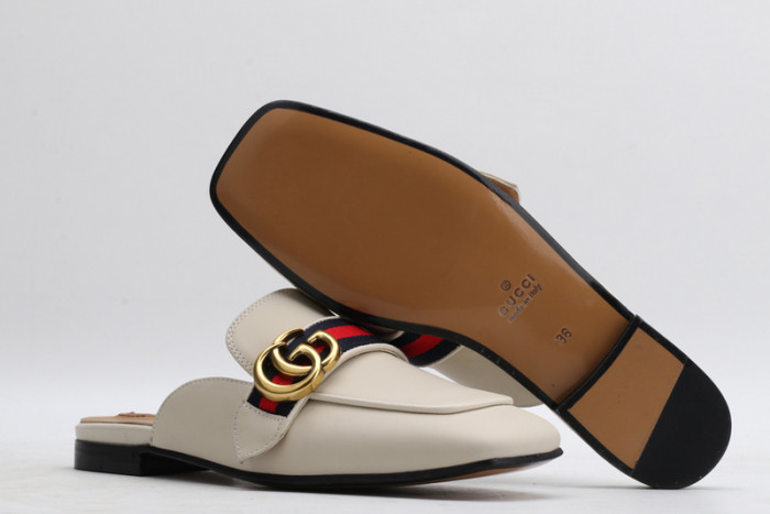 G*u*i loafer
