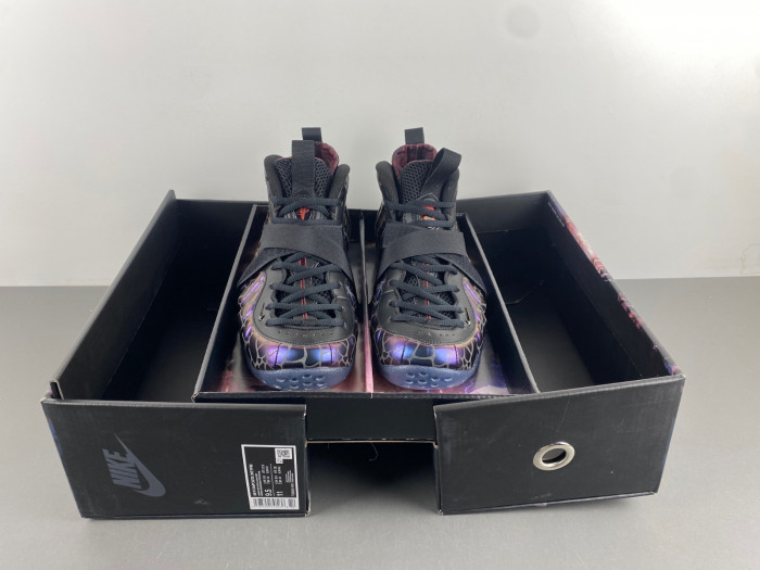 Tekken 8 x Nike Air Foamposite One "Fist" FQ9050-400