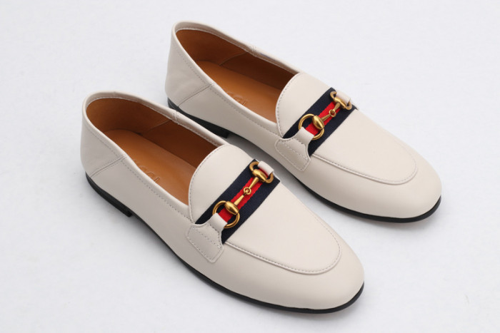G*u*i loafer