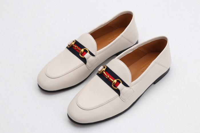 G*u*i  loafer