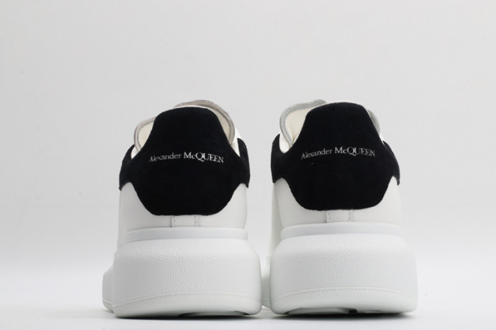 ALEXANDER MCQUEEN OVERSIZED