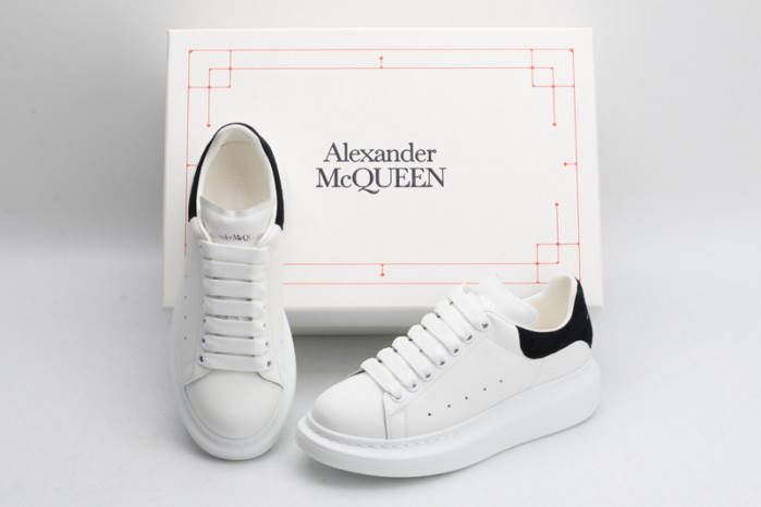 ALEXANDER MCQUEEN OVERSIZED