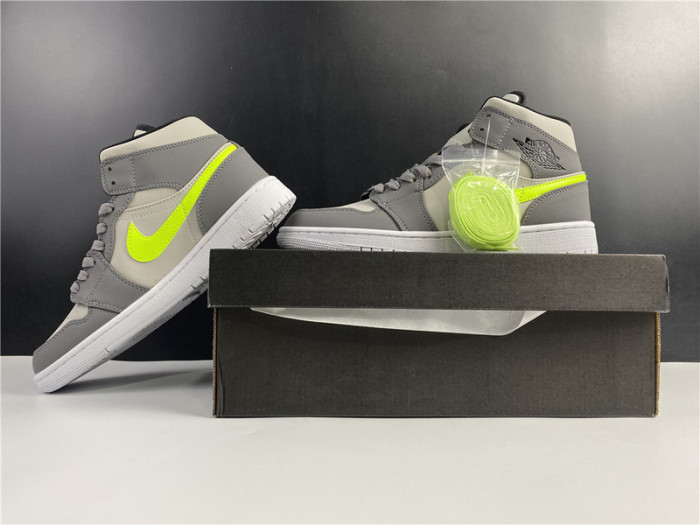 Air Jordan 1 Mid Grey Volt 554724-072