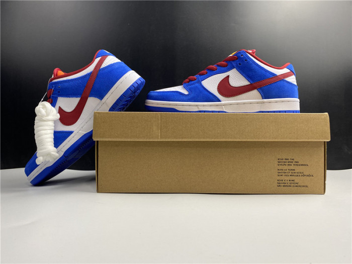NIKE SB DUNK LOW "DOREAMON"