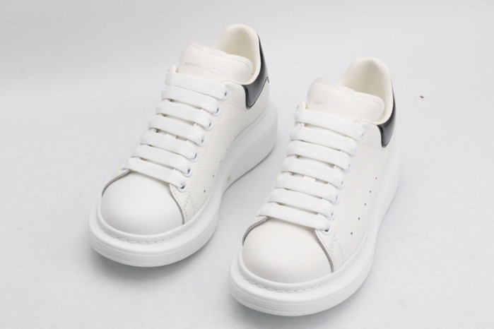 ALEXANDER MCQUEEN OVERSIZED