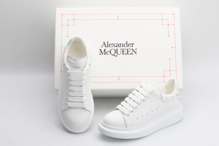 ALEXANDER MCQUEEN OVERSIZED