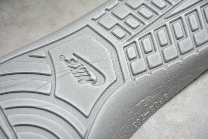 FUTURA X NIKE DUNK CT0856-800