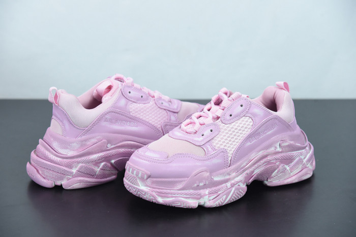 BLCG SNEAKER TRIPLE.S.