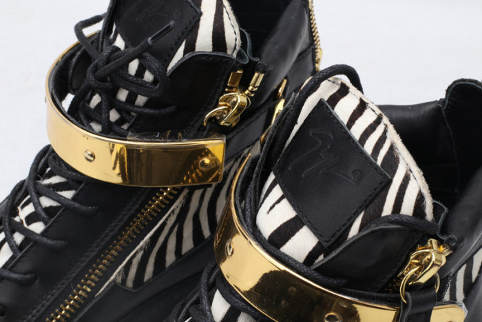 Ch**an louboution sneakers