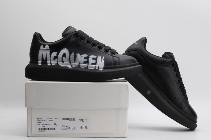 ALEXANDER MCQUEEN OVERSIZED