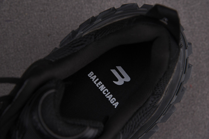 Ba*len*cia*ga ddfender sneakers