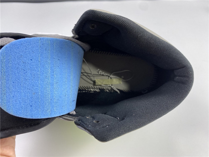 Air Jordan 1 Mid Grey Volt 554724-072