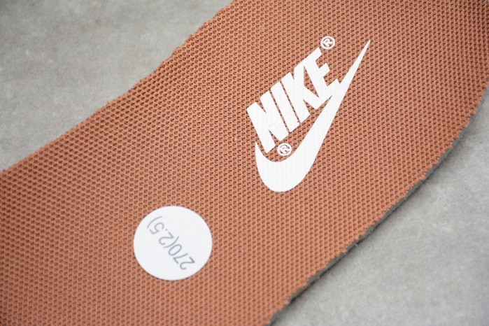 Nike Dunk Low PRM "Medium Curry" DD1390-100