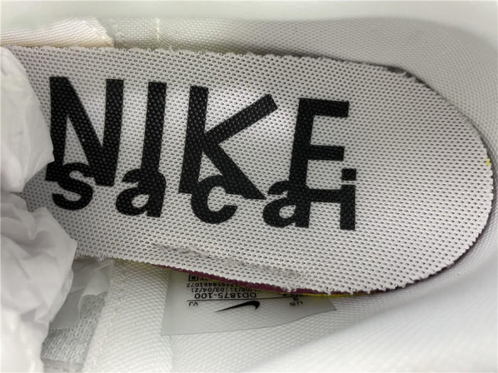 Sacai x Nike Vapor Waffle SP Sail White Gum DD1875-100