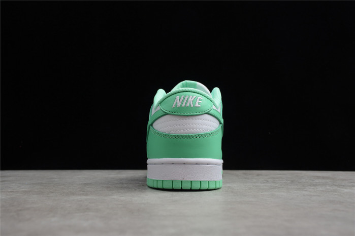 Nike Dunk Low Green Glow (W) - DD1503-105