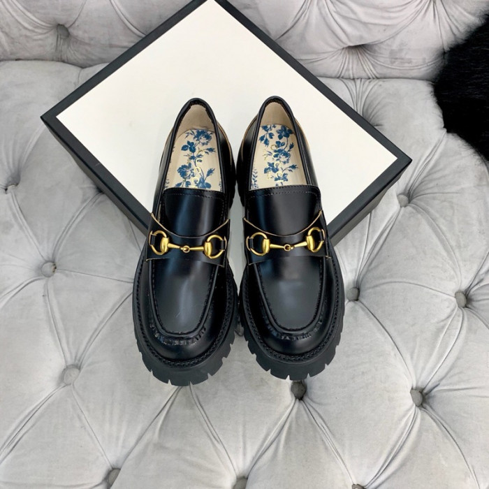 G*u*i loafers