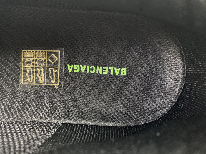 BLCG SNEAKER TRIPLE.S.