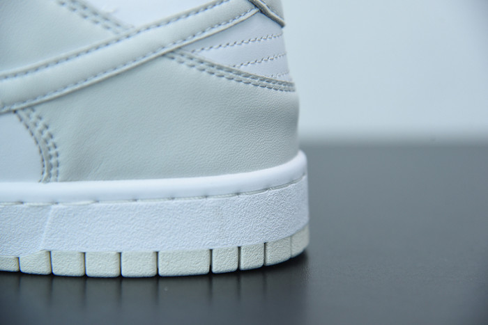 Nike Dunk Low Photon Dust (W) - DD1503-103