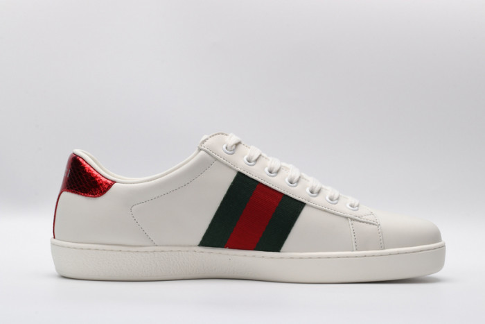 G*u*i  platform sneaker