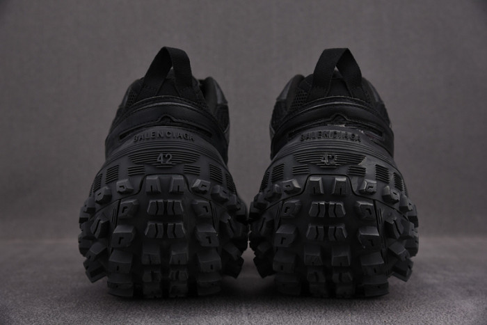 Ba*len*cia*ga ddfender sneakers