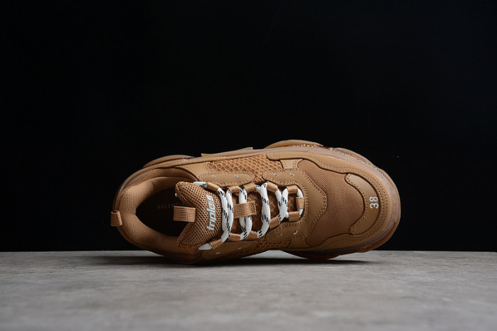 BLCG SNEAKER TRIPLE.S.