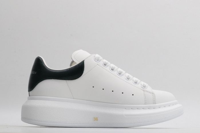 ALEXANDER MCQUEEN OVERSIZED