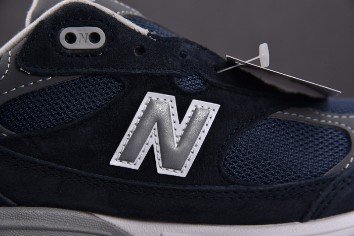 New Balance MR993NV