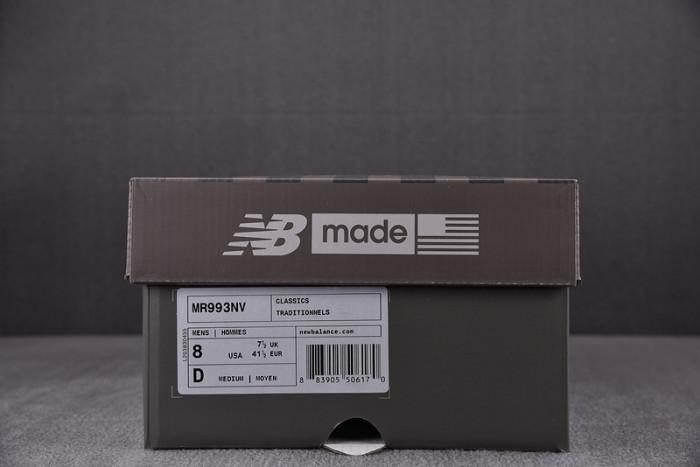 New Balance MR993NV