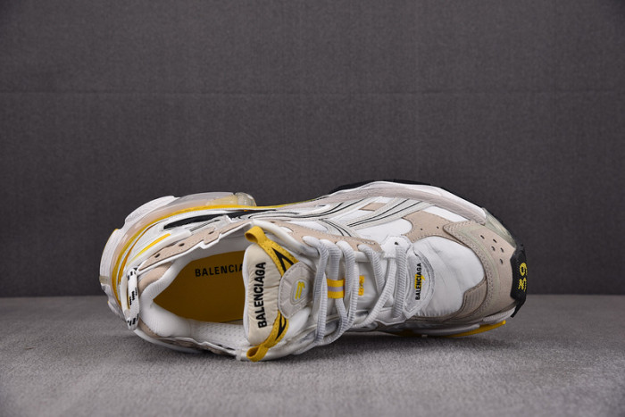 Ba*len*cia*ga -runner