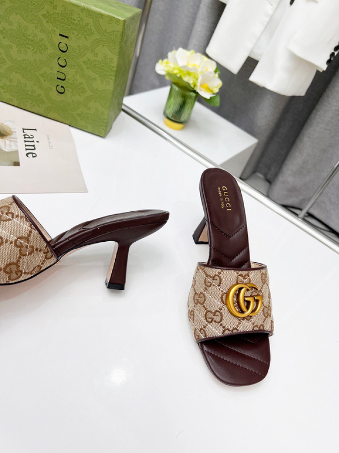 G*u*i heels