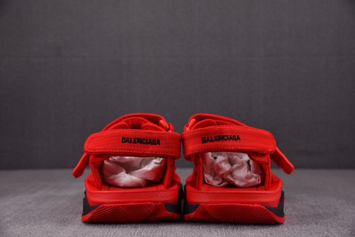 Ba*len*cia*ga sandals