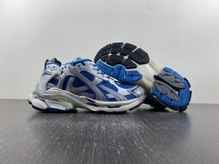 Ba*len*cia*ga -runner